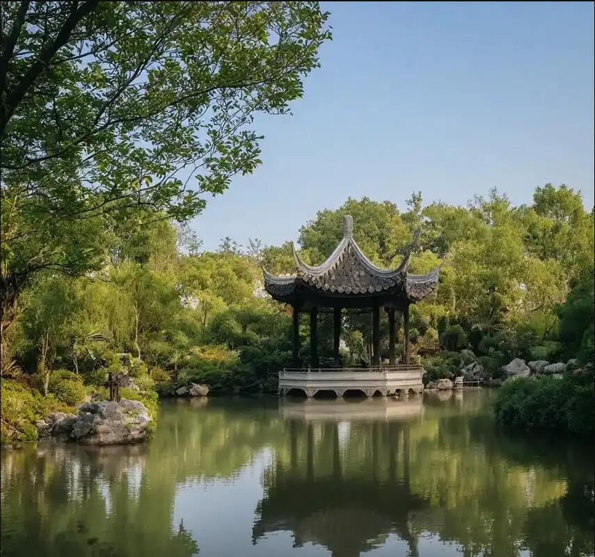 梧州蝶山敷衍餐饮有限公司